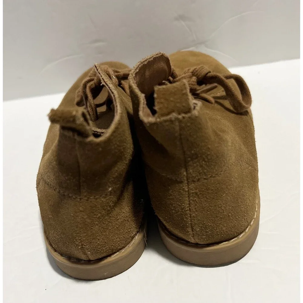 GAP KIDS CHUKKA SUEDE BROWN SHOES SIZE 2 LACE UP